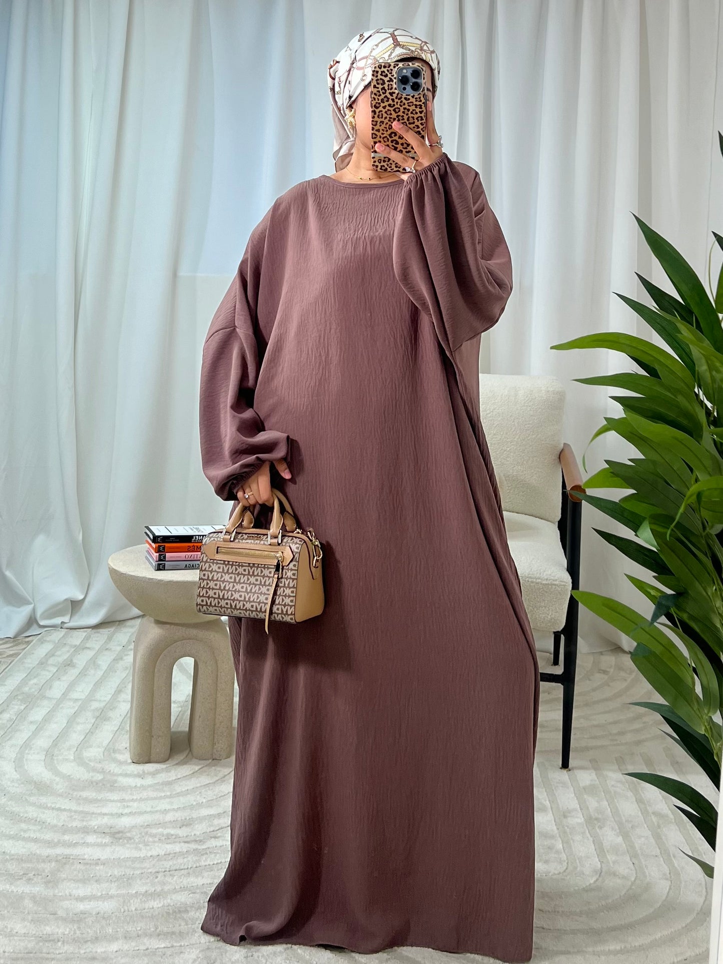 Erum Abaya with Elasticated Cuffs