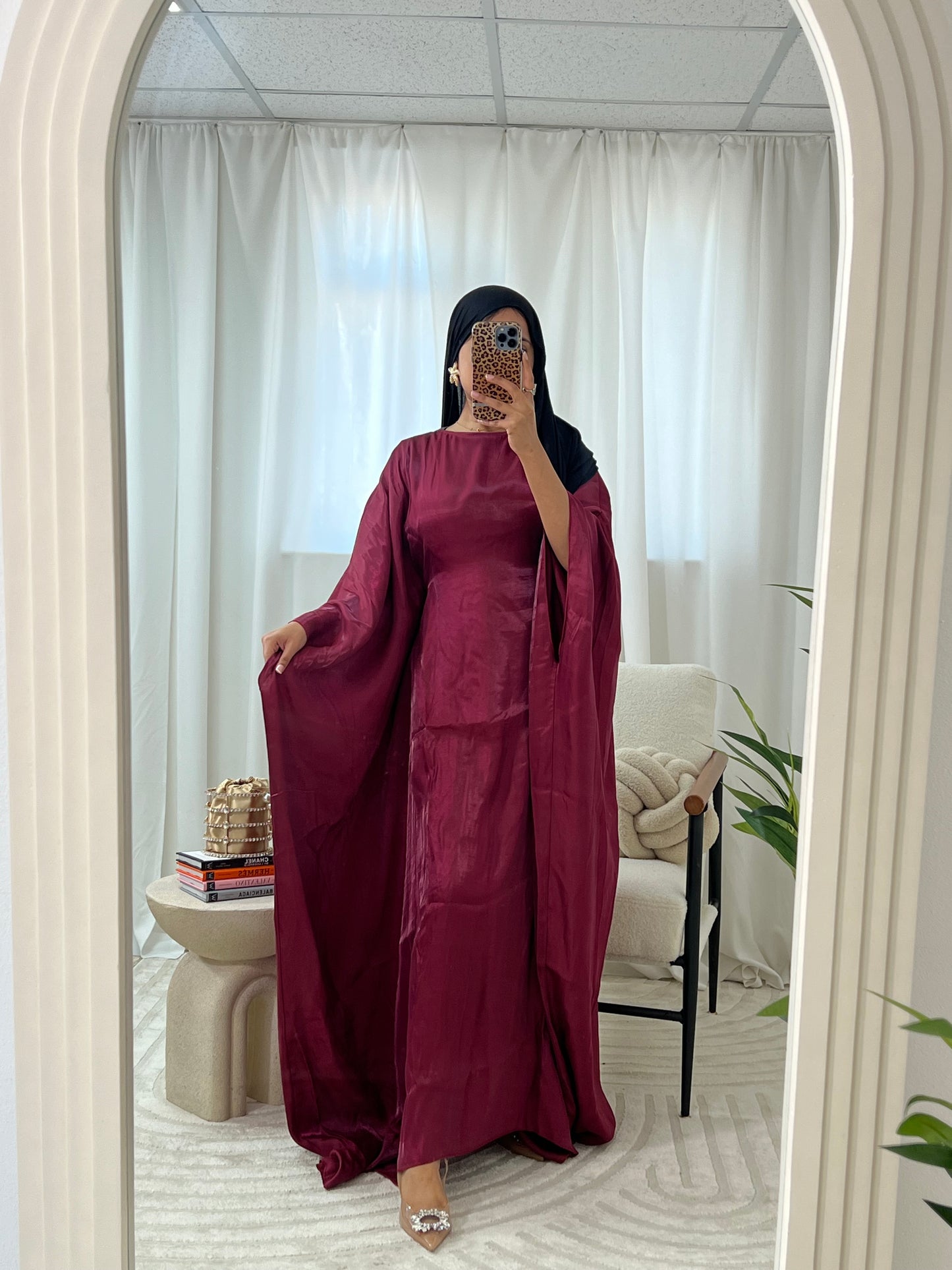 Noor Shimmering Abaya