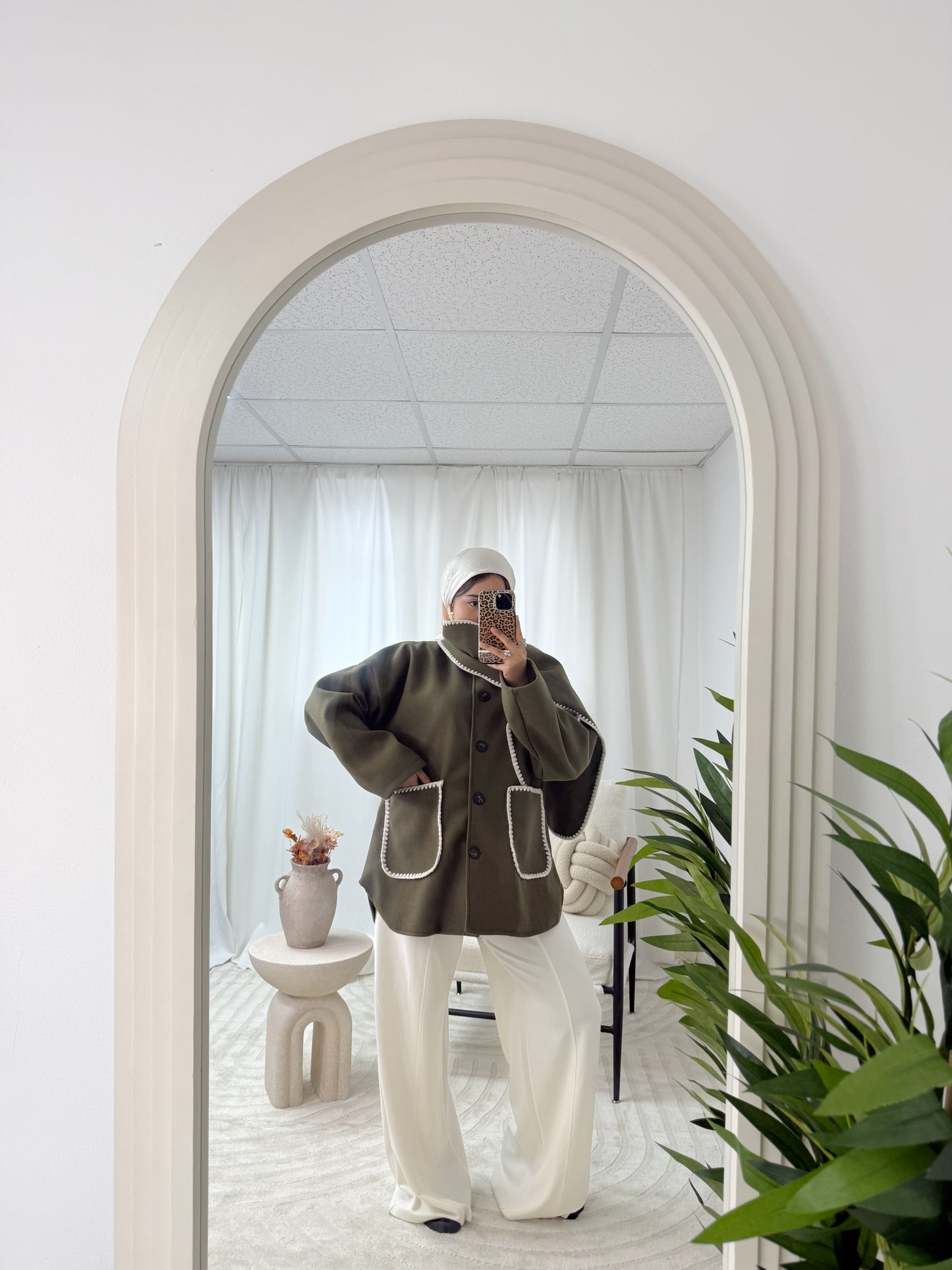 Aaliyah Contrast Trim Coat in Khaki