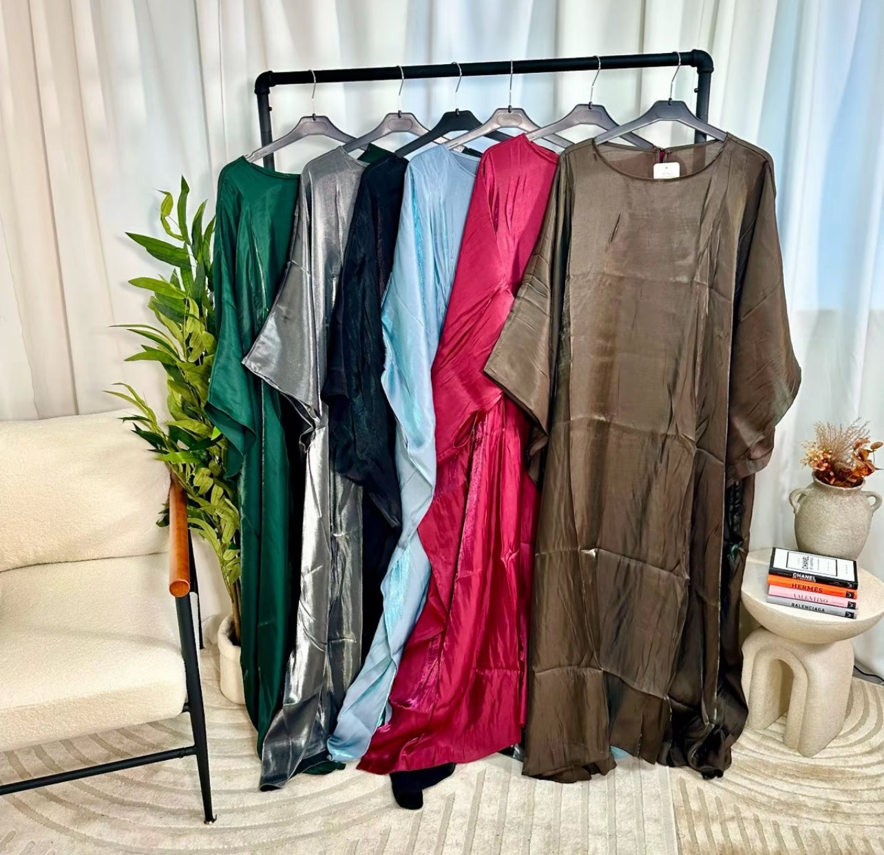 Noor Shimmering Abaya