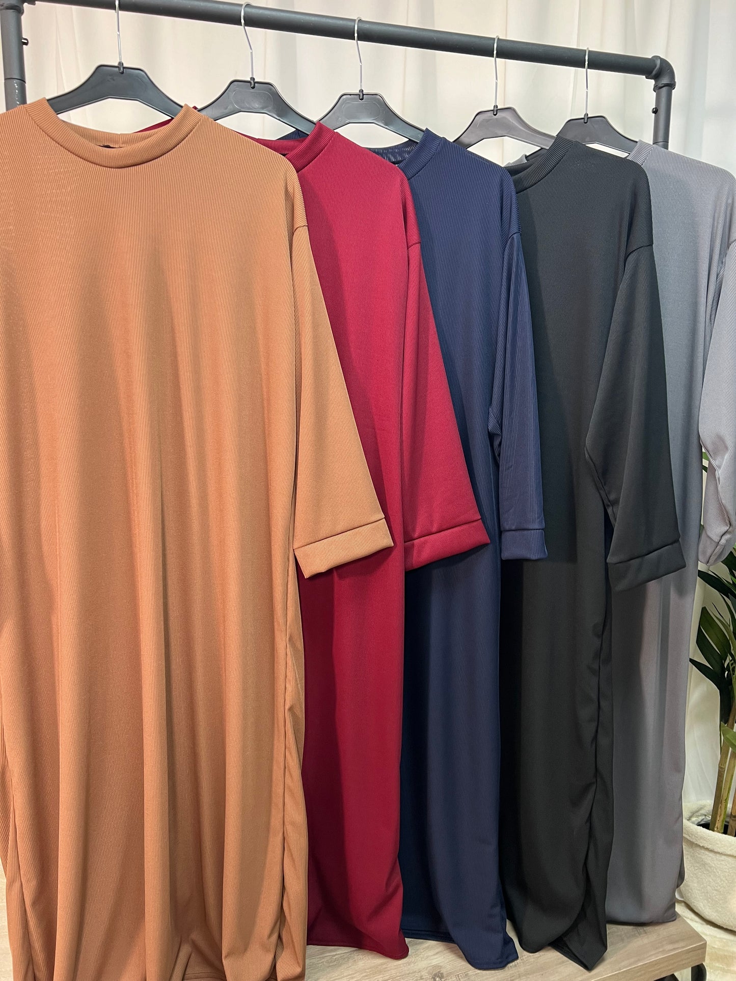 Nara Basic Ribbed Abaya Dress